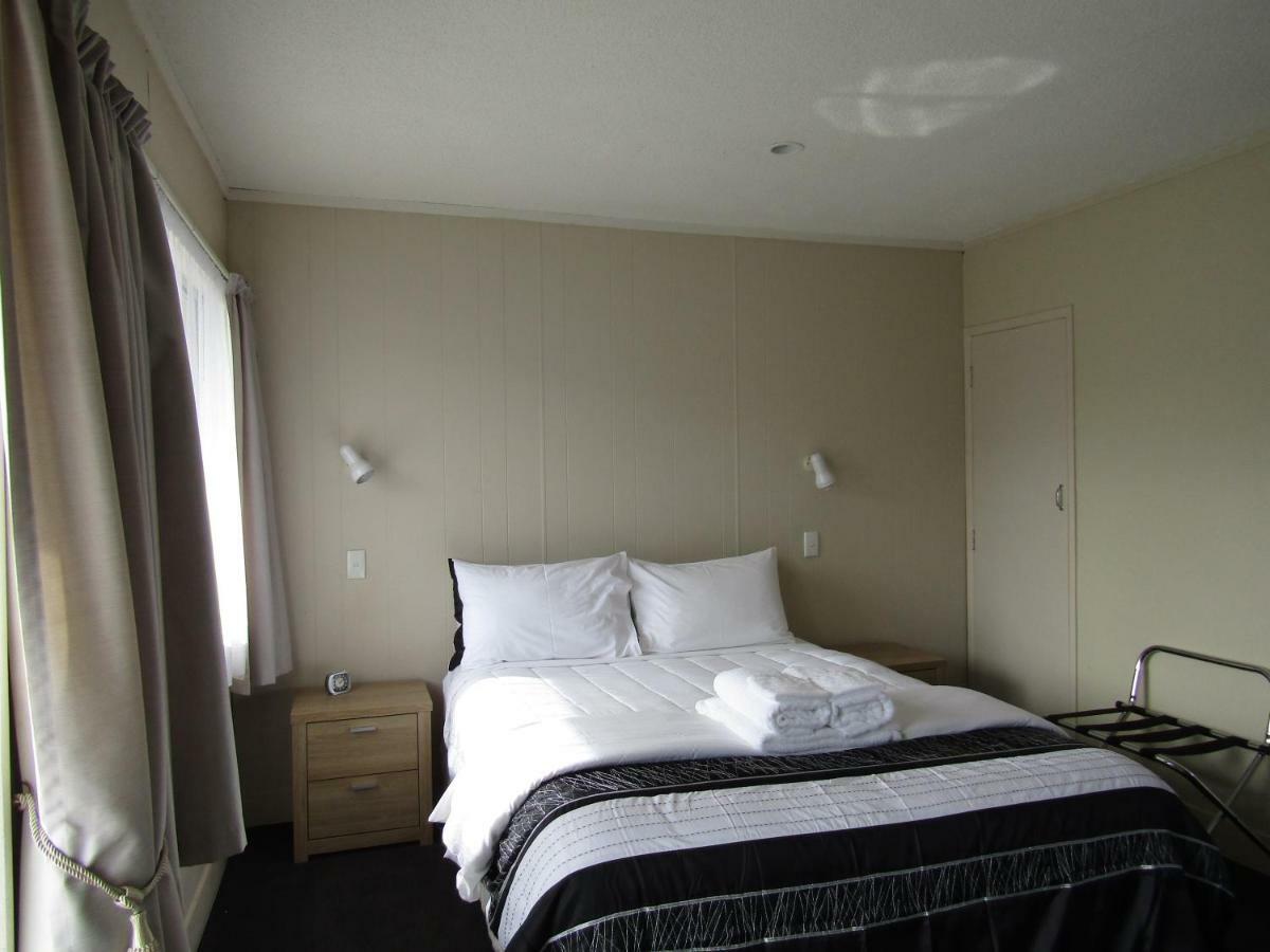 وايتيانغا Anchorage Motel المظهر الخارجي الصورة
